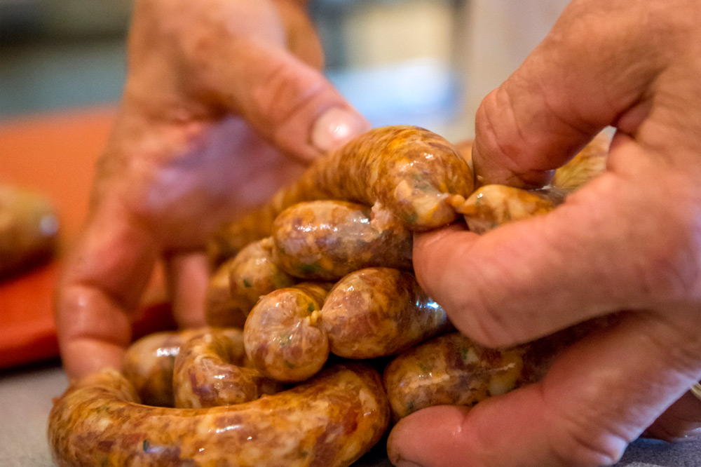 sausage Links of chipolata being made during François's 2014 workshop. Daniel Lane photo.